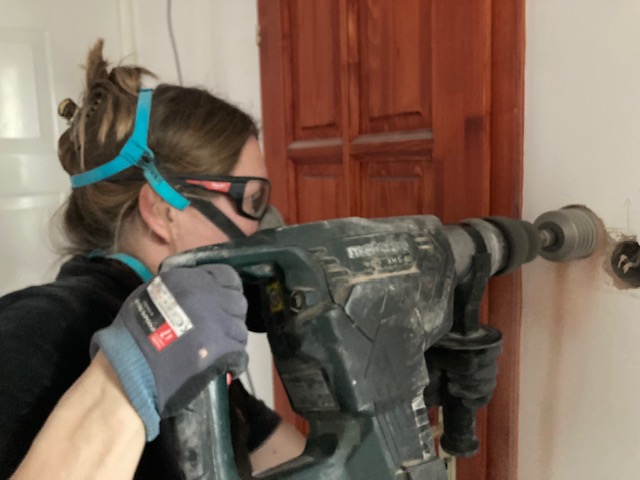 Szel Felicia Cili villanyszerelo 08